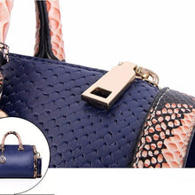 Load image into Gallery viewer, Crossbody Women Crocodile Printed Handbags - Ailime Designs