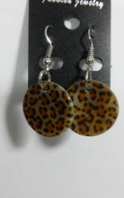 Load image into Gallery viewer, Women’s Stylish Fashion Earrings – Fine Quality Jewelry