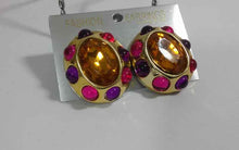 Load image into Gallery viewer, Women’s Stylish Fashion Earrings – Fine Quality Jewelry