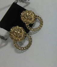 Load image into Gallery viewer, Women’s Stylish Fashion Earrings – Fine Quality Jewelry