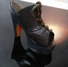 Load image into Gallery viewer, Fantastic Shoe Ornaments &amp; Gift Items - Ailime Designs