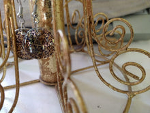 Load image into Gallery viewer, Women’s Stylish Fashion Earrings – Fine Quality Jewelry