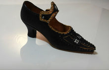 Load image into Gallery viewer, Fantastic Shoe Ornaments &amp; Gift Items - Ailime Designs