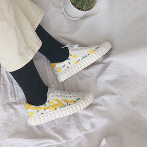 Women's Lemon Print Design Canvas Sneakers