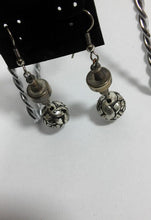 Load image into Gallery viewer, Women’s Stylish Fashion Earrings – Fine Quality Jewelry