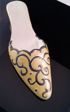 Load image into Gallery viewer, Fantastic Shoe Ornaments &amp; Gift Items - Ailime Designs