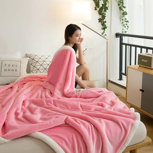 Best Cozy Fleece Blankets & Throws - Ailime Designs