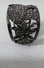 Load image into Gallery viewer, Women’s Stylish Fashion Bracelets – Fine Quality Jewelry