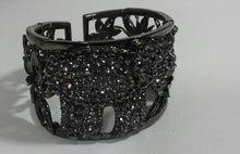 Load image into Gallery viewer, Women’s Stylish Fashion Bracelets – Fine Quality Jewelry