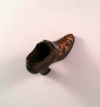 Load image into Gallery viewer, Fantastic Shoe Ornaments &amp; Gift Items - Ailime Designs