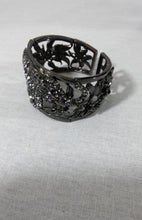 Load image into Gallery viewer, Women’s Stylish Fashion Bracelets – Fine Quality Jewelry