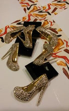 Load image into Gallery viewer, Women’s Stylish Fashion Earrings – Fine Quality Jewelry