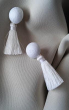 Load image into Gallery viewer, Women’s Stylish Fashion Earrings – Fine Quality Jewelry