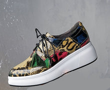 Load image into Gallery viewer, Women&#39;s Snake Patchwork Design Platforms
