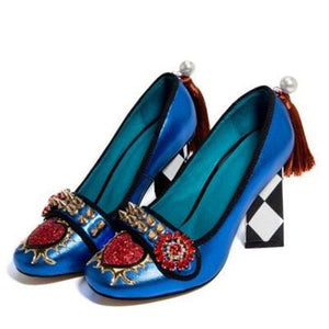 Women’s Elegant Paris Inspired Ornament Design Pump Shoes