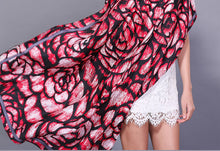 Load image into Gallery viewer, Women&#39;s  European Floral Print Design Scarves