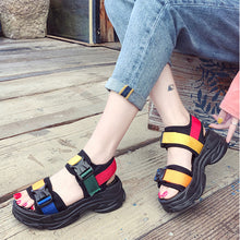 Load image into Gallery viewer, Women&#39;s Stylish Summer Buckle Design Platform Sandals