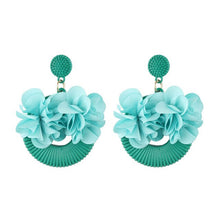 Load image into Gallery viewer, Women&#39;s  Bright Bohemian Style Flower Drop Earrings