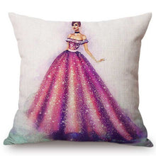 Load image into Gallery viewer, Fashion Models Screen Printed Throw Pillows