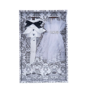 Adorable Black & White Wedding Couple Champagne Glasses - Ailime Designs