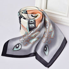 Load image into Gallery viewer, 100% Pure Silk Scarves -Rope Links Design