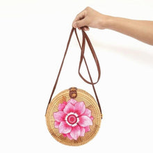 Load image into Gallery viewer, Women&#39;s Stylish Summer Straw Handbags