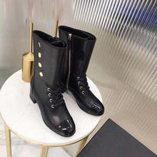 Load image into Gallery viewer, Women&#39;s Genuine Leather Round Toe Button Design Boots