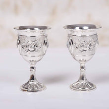 Load image into Gallery viewer, Beautiful Red Roses Design Goblet Glasses - Ailime Designs