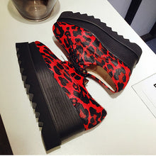 Load image into Gallery viewer, Women&#39;s Asian Inspired Genuine Pigskin Platforms
