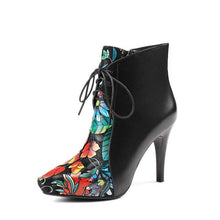 Load image into Gallery viewer, Women&#39;s Floral Panel Design Genuine Leather Ankle Boots