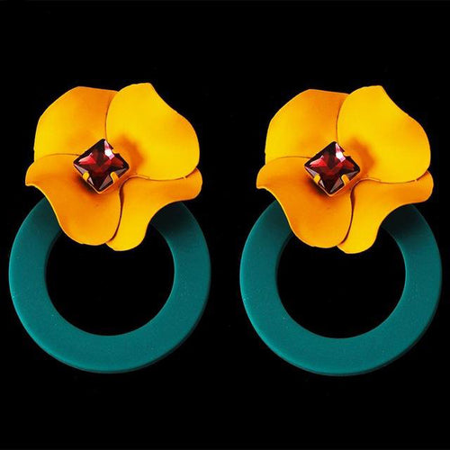 Women's Resin Flower Design Earrings
