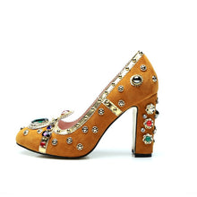 Load image into Gallery viewer, Women&#39;s Crystal European Ornament Design Pumps