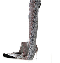 Load image into Gallery viewer, Women&#39;s Snake Print Design Thigh High Boots