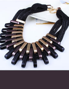Mesh Design Fashion Stylist Necklaces w/ Oversize Links – Neckline Fashion Accessories