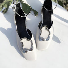 Load image into Gallery viewer, Women&#39;s Buckle &amp; Pearl Design Sling-back Heels