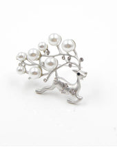 Load image into Gallery viewer, Rudolph The Rhinestone &amp; Simulated Pearl Pin Brooch